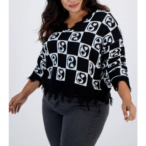 Just Polly Sweaters - NWT Just Polly New York Black & White Yin & Yang Fringe Sweater Womens 2X